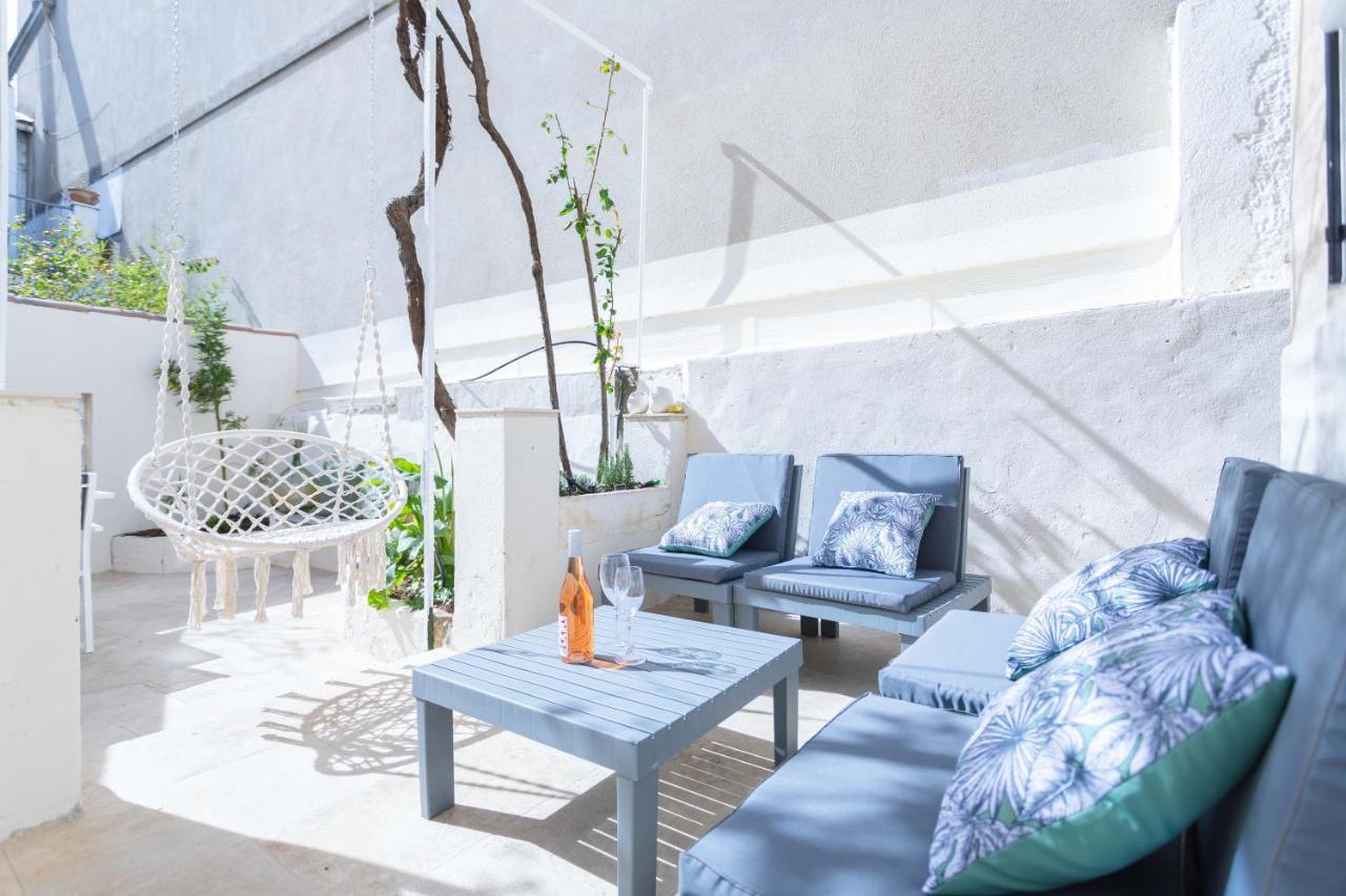 Maison de Famille Terrasse Parking - MaisonMars Marseille Extérieur photo