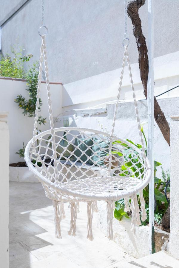 Maison de Famille Terrasse Parking - MaisonMars Marseille Extérieur photo