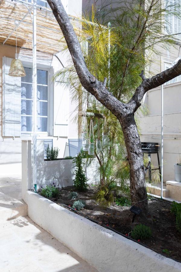 Maison de Famille Terrasse Parking - MaisonMars Marseille Extérieur photo